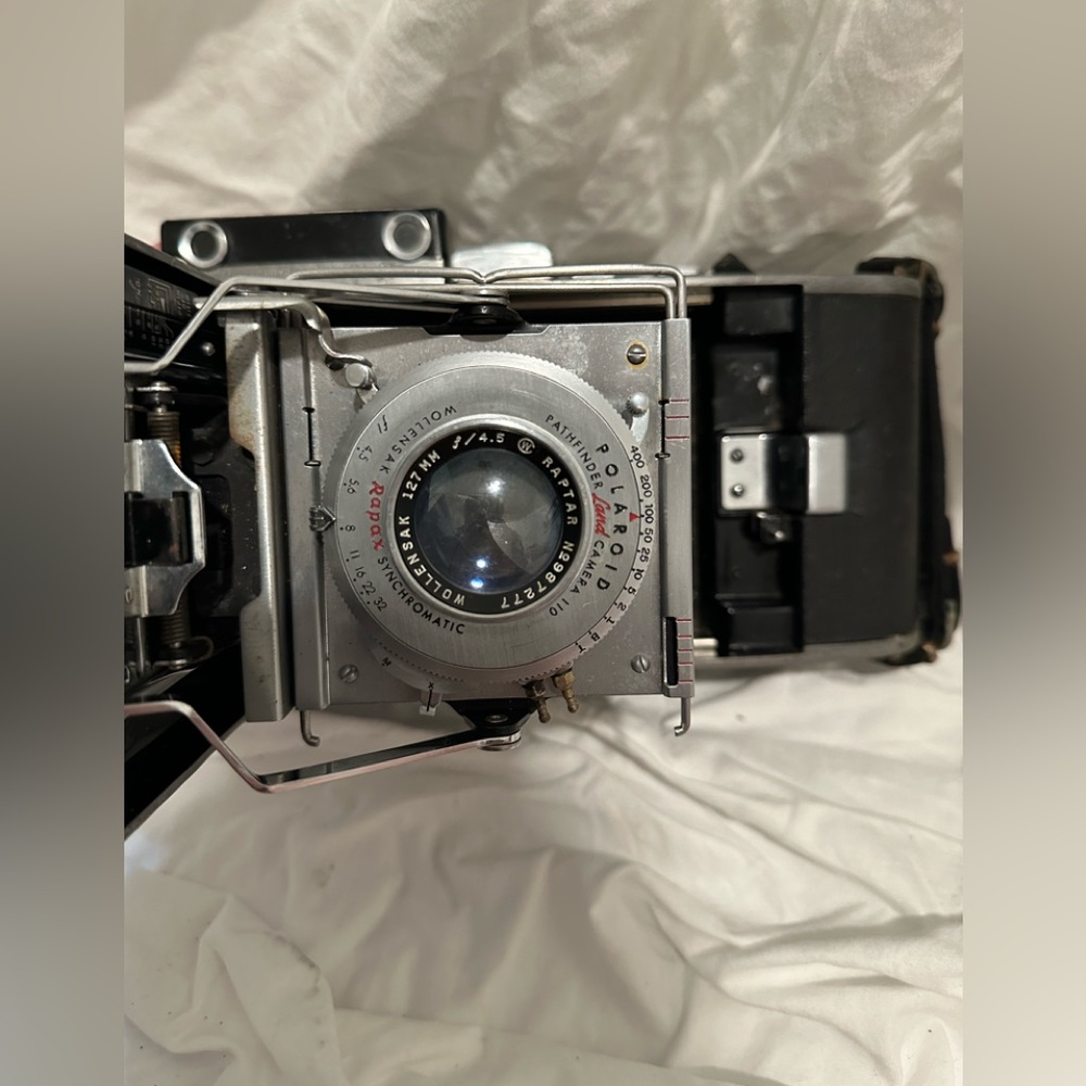 Polaroid 110 Pathfinder Land Camera Vintage & collectibles
